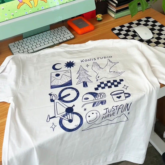 Enjoy The World  - Oversized T-shirt